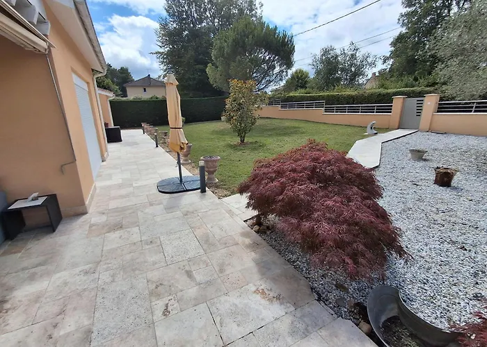 Holiday home Les Hauts De Belette Coulounieix-Chamiers